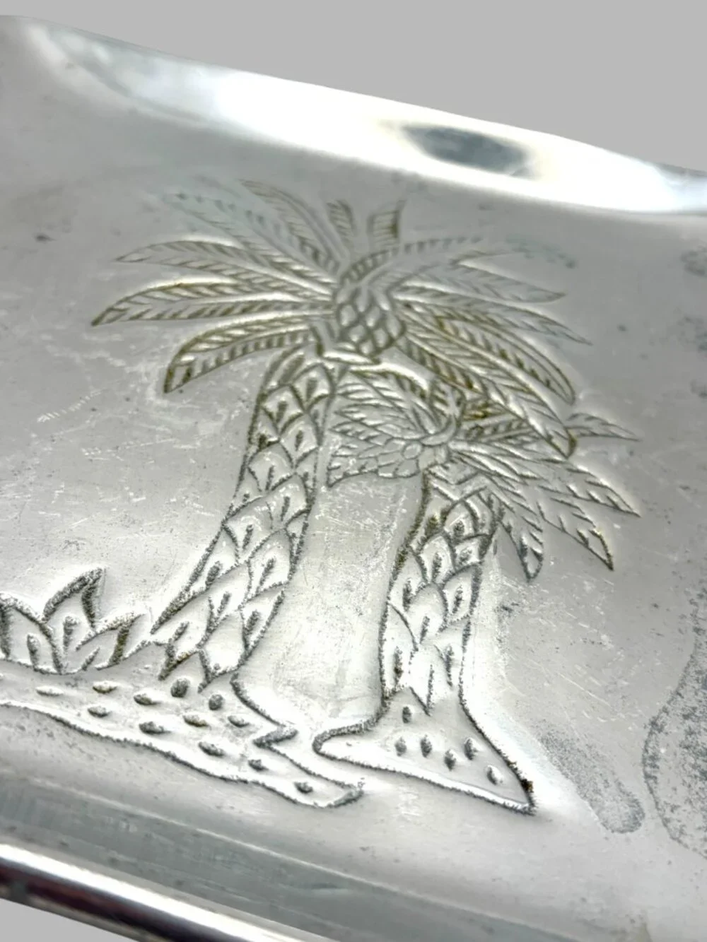 IHI India Square Aluminum Serving Tray Engraved Palm Trees 9